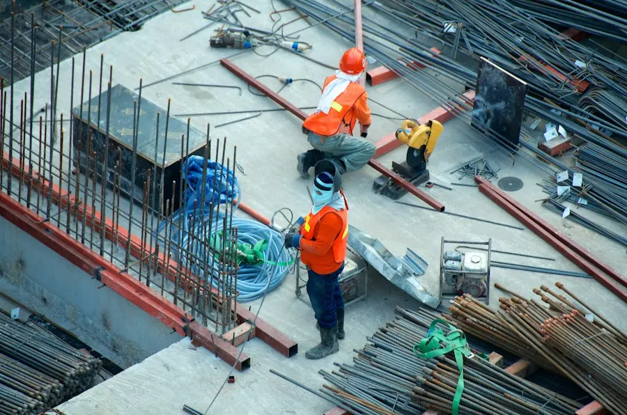 CONTRACTING & SUBCONTRACTING